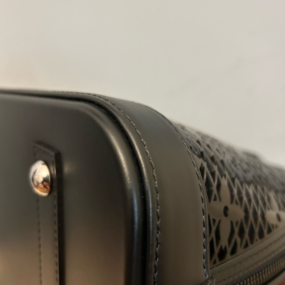 LOUIS VUITTON Alma PM Lace M20355 - Picture 10 of 14